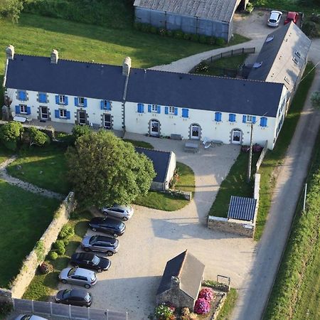 Bed and Breakfast La Cle Des Champs Des Abers Saint-Pabu  Экстерьер фото
