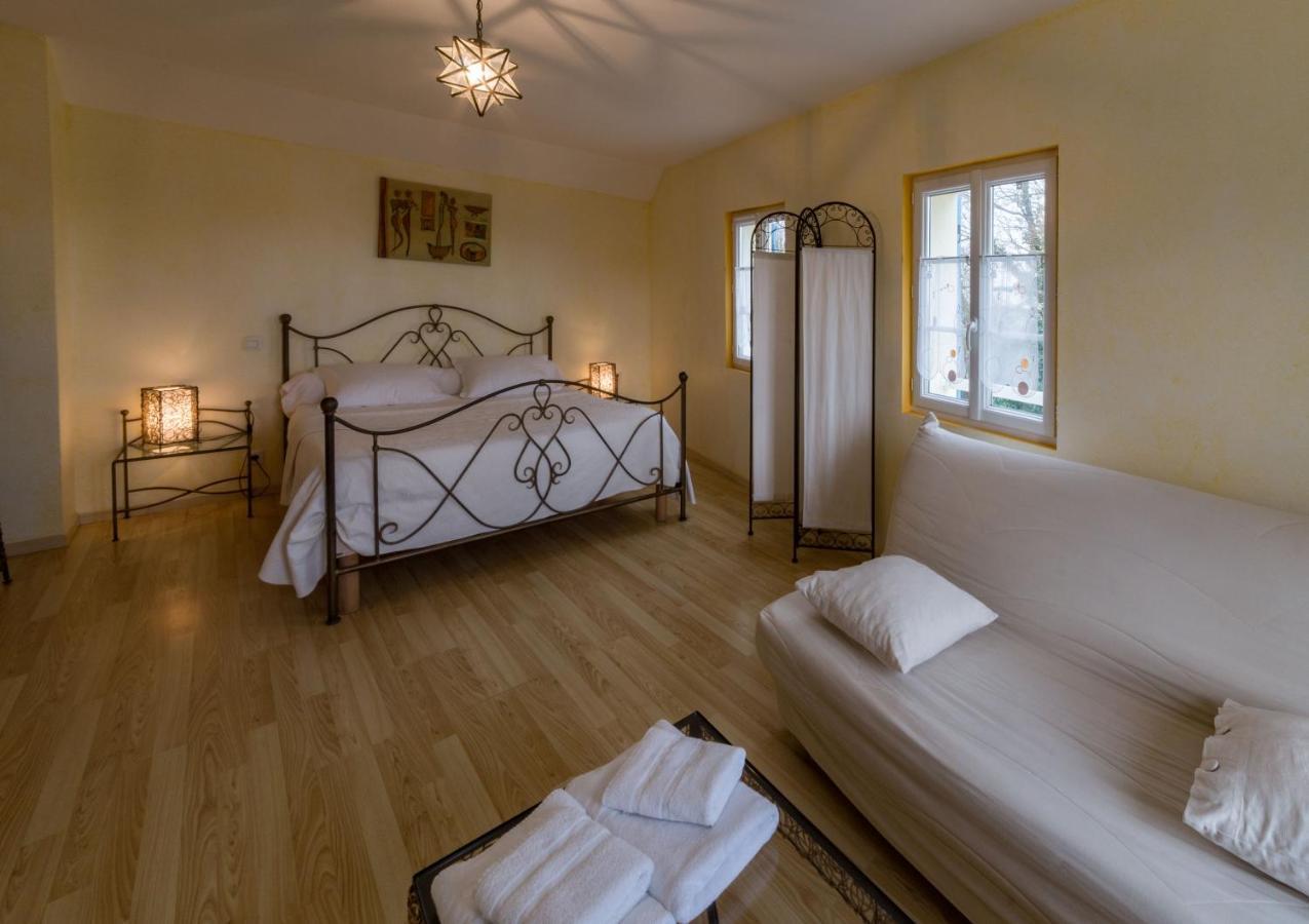 Bed and Breakfast La Cle Des Champs Des Abers Saint-Pabu  Экстерьер фото